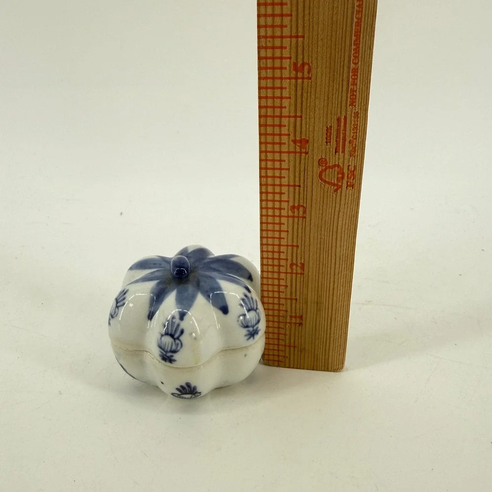 Pumpkin Trinket Box Small Blue White Floral Ceramic Jewelry‎ Dish Decor 2